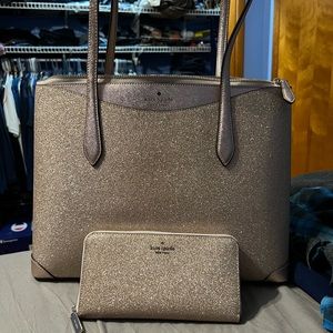 Rose gold Kate spade medium/large purse and matching wallet set.